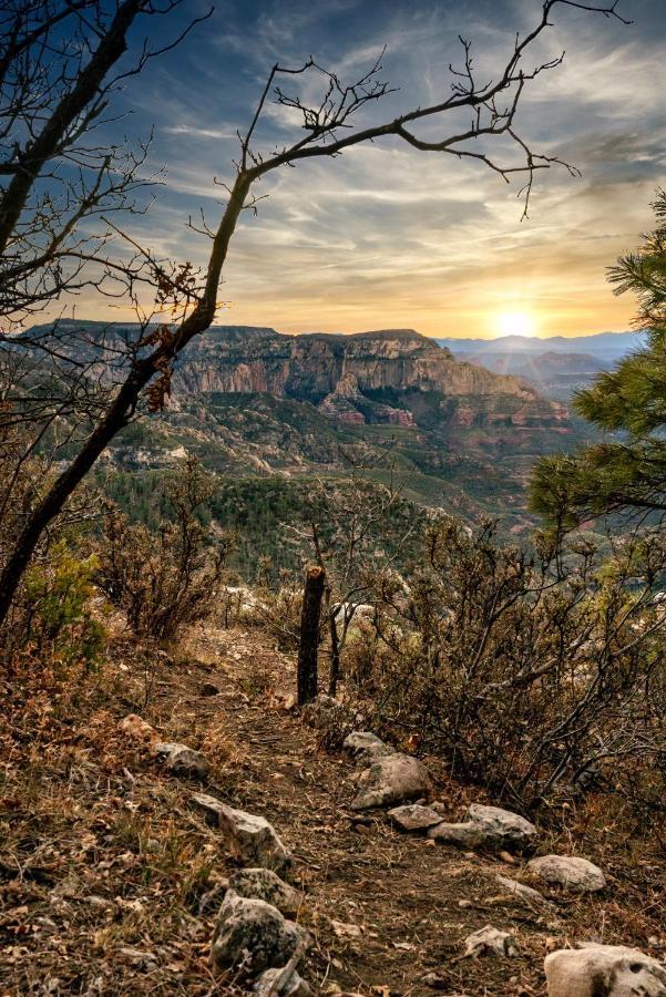 Mt. Elden Adventure Villa แฟลกสตาฟ ภายนอก รูปภาพ